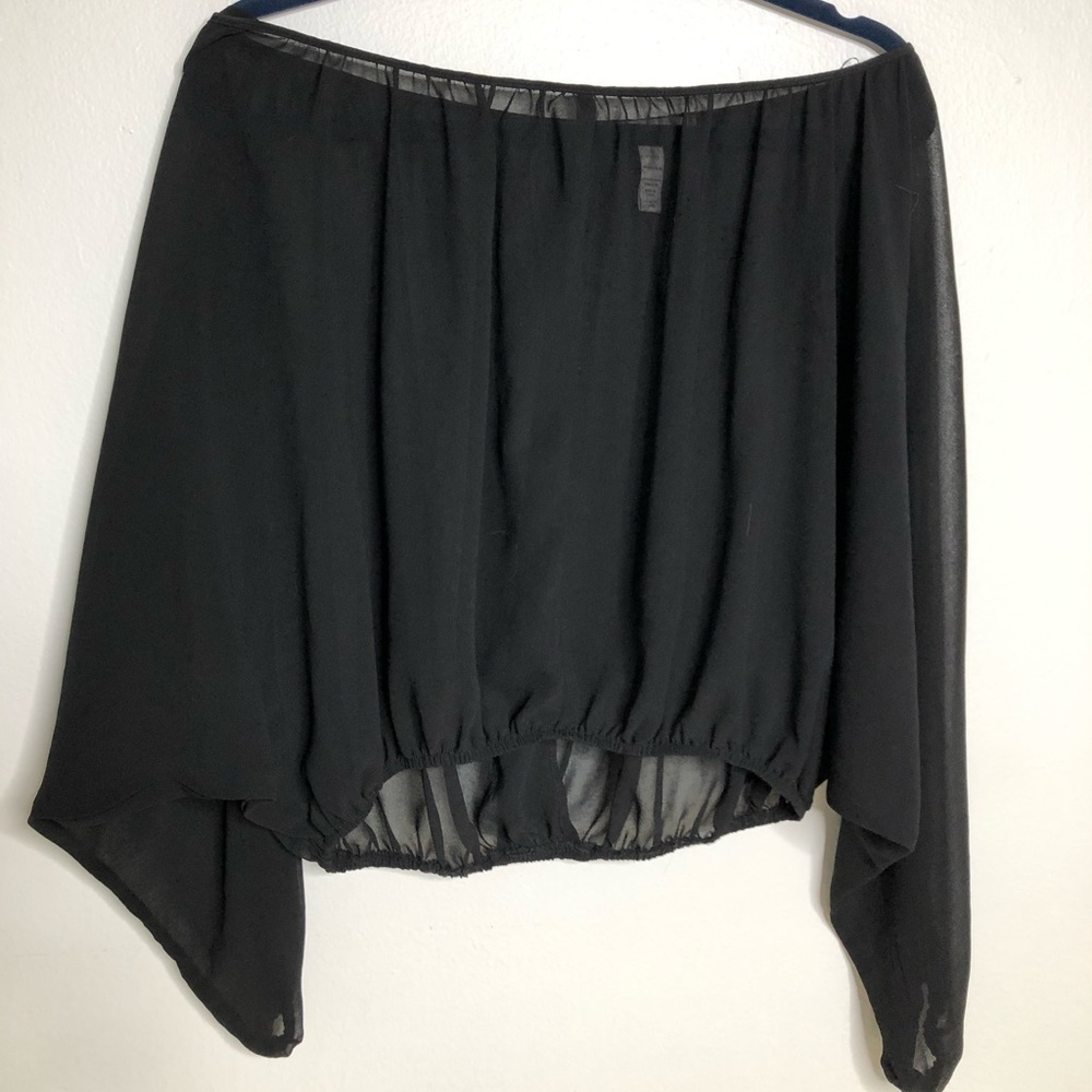 Black sheer off-shoulder blouse 🖤